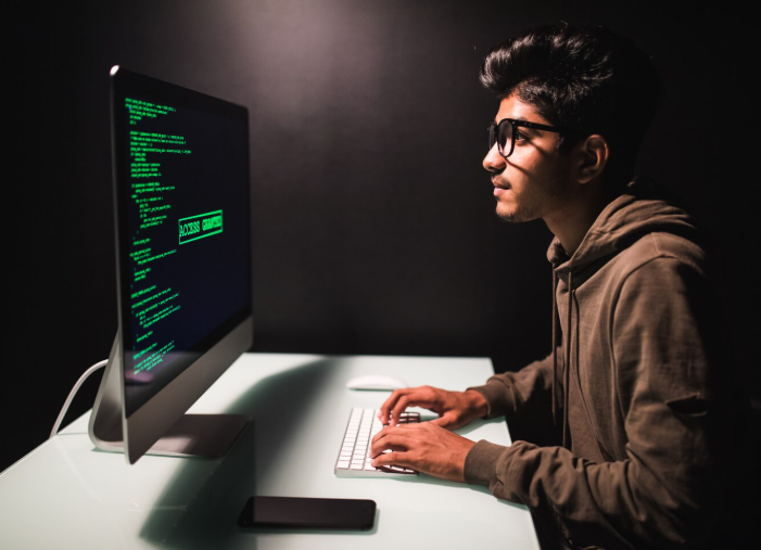 संगणकीय शिक्षण : मुलांसाठी कोडिंग व रोबोटिक्स