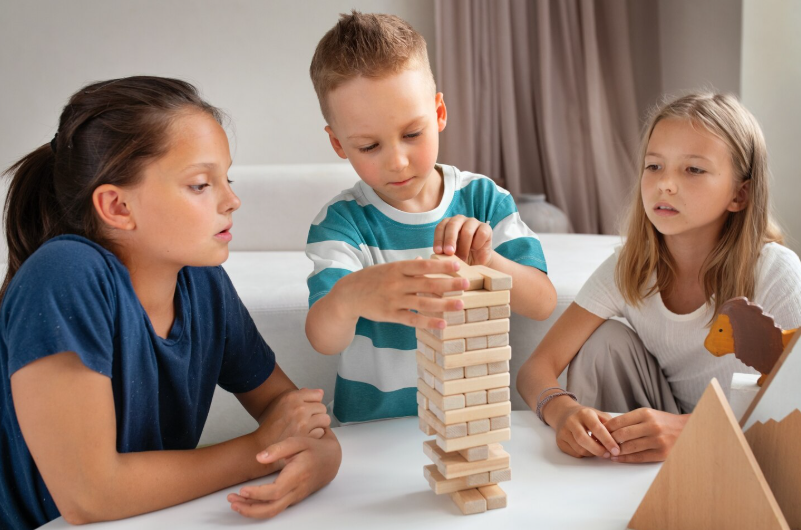 छोट्या मुलांसाठी शैक्षणिक गेम्स व अॅप्स समीक्षा | Best Educational Apps for Kids Marathi